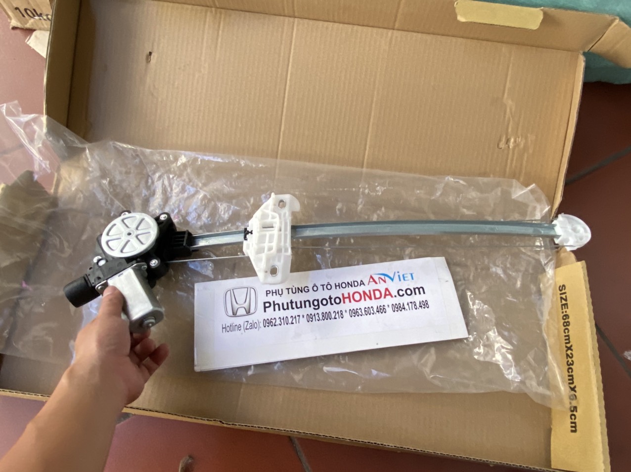 Compa lên xuống kính xe Honda CITY